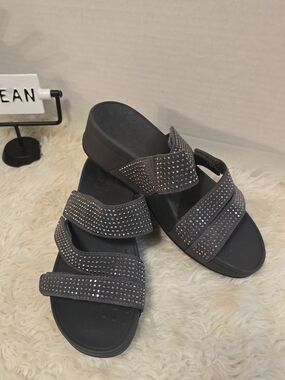 Vionic Charcoal Gray Three-Strap Rhinestone Slide Sandals